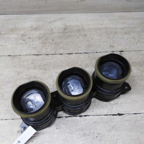 deflektor-obduva-salona-centralnyi-mazda-6-art-62121-big-1