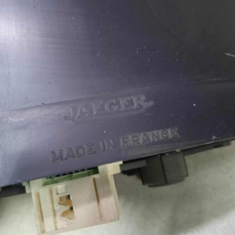 panel-priborov-shhitok-peugeot-206-art-63329-big-1