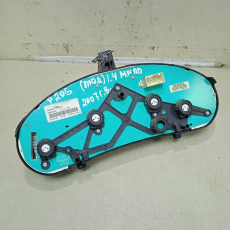 panel-priborov-shhitok-peugeot-206-art-63329-big-6