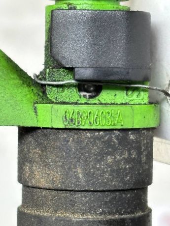 forsunka-toplivnaia-20i-azm-volkswagen-passat-b5-gp-art-64015-big-2