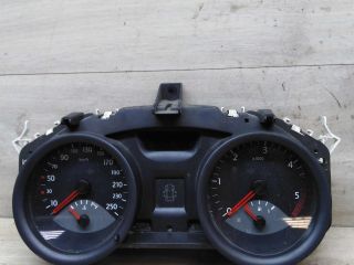 panel-priborov-shhitok-renault-megane-2-art-66009