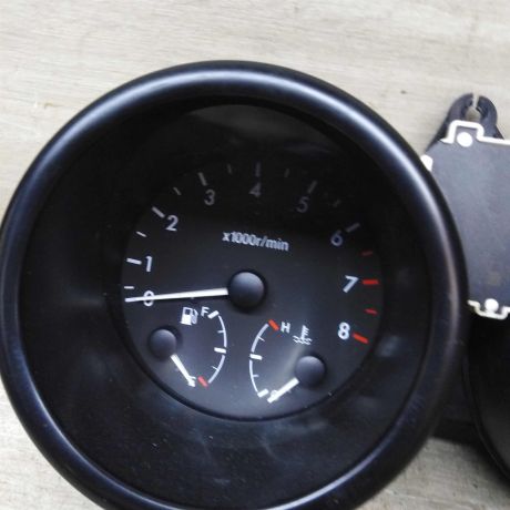 panel-priborov-shhitok-chevrolet-aveo-t200-xetcbek-art-66207-big-2