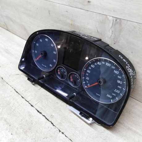 panel-priborov-shhitok-volkswagen-touran-i-art-66340-big-5