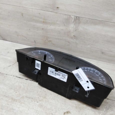 panel-priborov-shhitok-volkswagen-touran-i-art-66340-big-2