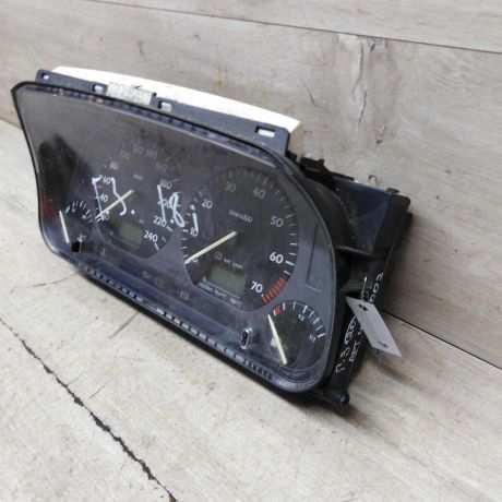 panel-priborov-shhitok-volkswagen-golf-3-volkswagen-vento-art-66341-big-6