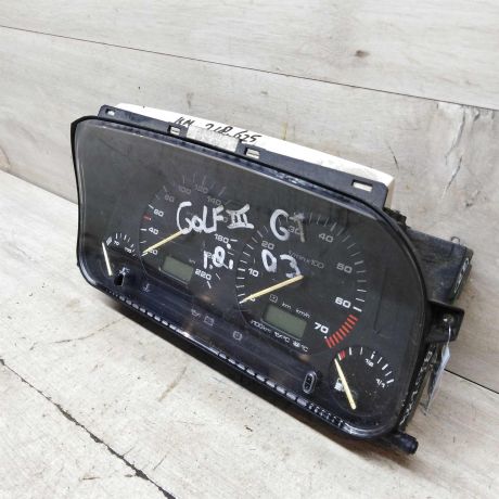 panel-priborov-shhitok-volkswagen-golf-3-volkswagen-vento-art-66384-big-1