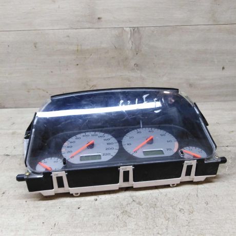 panel-priborov-shhitok-19tdi-volkswagen-golf-3-volkswagen-vento-art-66424-big-6