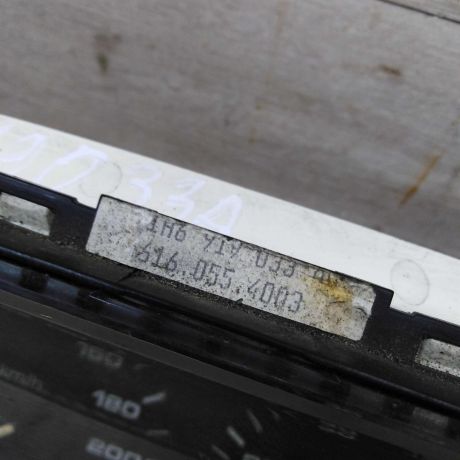 panel-priborov-shhitok-volkswagen-golf-3-volkswagen-vento-18i-art-66750-big-6