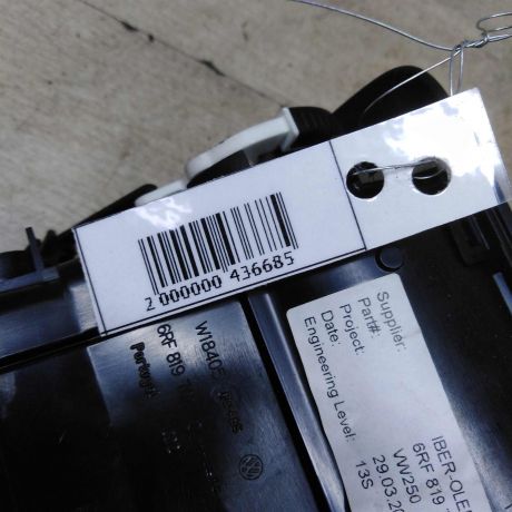 deflektor-obduva-salona-pravyi-volkswagen-polo-v-sedan-art-71370-big-2