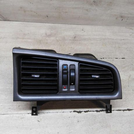 deflektor-obduva-salona-centralnyi-nissan-primera-p11-art-71386-big-0