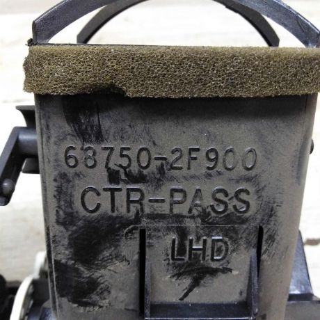 deflektor-obduva-salona-centralnyi-nissan-primera-p11-art-71386-big-5