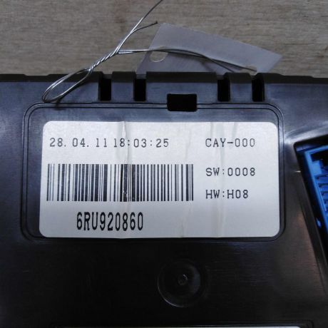 panel-priborov-shhitok-volkswagen-polo-v-sedan-art-71485-big-4