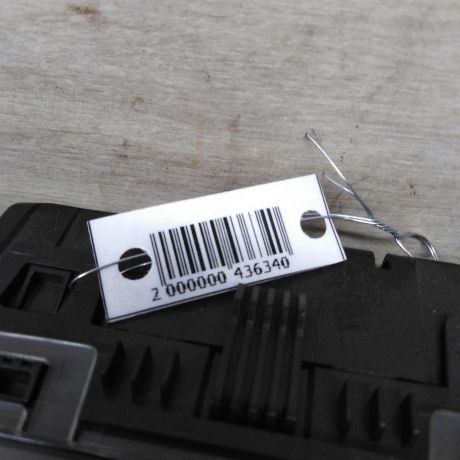 panel-priborov-shhitok-volkswagen-polo-v-sedan-art-71485-big-5