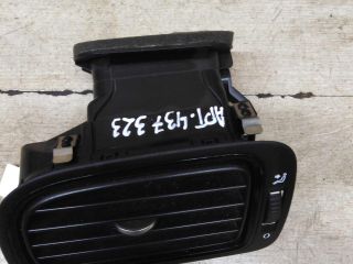 deflektor-obduva-salona-levyi-volkswagen-polo-v-sedan-art-71828