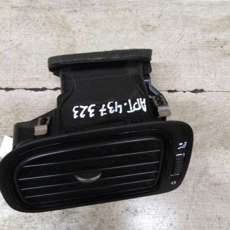 deflektor-obduva-salona-levyi-volkswagen-polo-v-sedan-art-71828-big-0