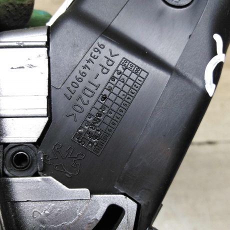 deflektor-obduva-salona-levyi-peugeot-307-do-rest-art-72160-big-2