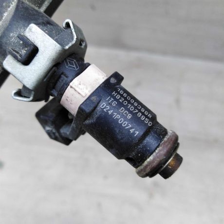 forsunka-toplivnaia-20-renault-duster-i-tri-stuki-art-74301-big-1