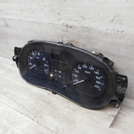 panel-priborov-shhitok-lada-largus-renault-logan-i-art-76253-big-0