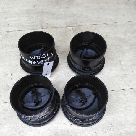 deflektor-obduva-salona-lada-largus-renault-logan-i-art-76396-big-1