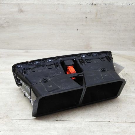 deflektor-obduva-salona-centralnyi-skoda-yeti-i-art-76440-big-6