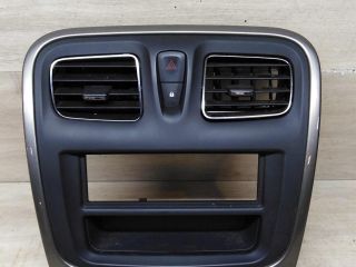 deflektor-obduva-salona-ramka-magnitoly-renault-sandero-stepway-ii-renault-logan-ii-renault-sandero-ii-art-76919