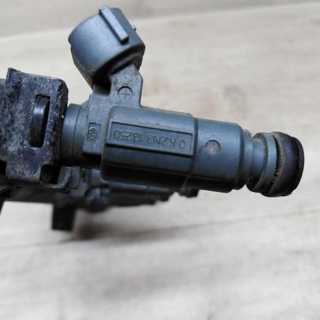 forsunka-toplivnaia-16i-s6d-kia-spectra-art-77290-big-3