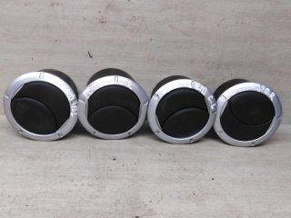 deflektor-obduva-salona-renault-sandero-i-art-77904