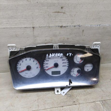 shhitok-priborov-panel-mitsubishi-lancer-9-art-78394-big-0
