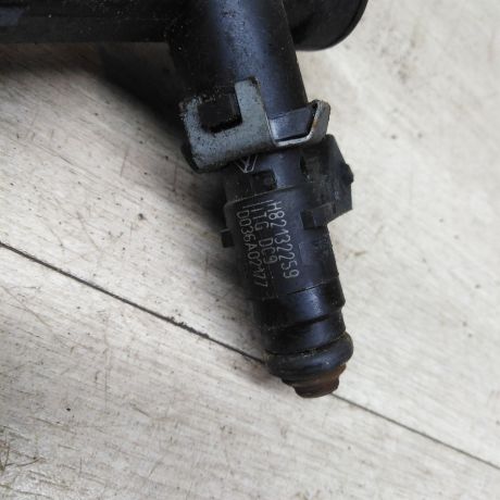 forsunka-toplivnaia-renault-fluence-i-restailing-art-78588-big-1