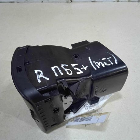 deflektor-obduva-salona-pravyi-volkswagen-passat-b5-gp-art-78919-big-3