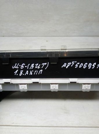 panel-priborov-shhitok-mazda-6-gg-bu-art-79523-big-1