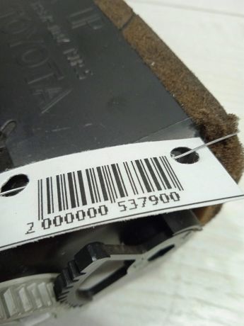 deflektor-obduva-salona-pravyi-toyota-corolla-ix-e120-e130-art-81965-big-1