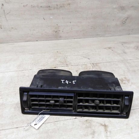 deflektor-obduva-salona-centralnyi-volkswagen-transporter-t4-art-83505-big-0