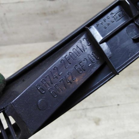 deflektor-obduva-salona-centralnyi-na-lobovoe-steklo-nissan-primera-p11-art-83857-big-4