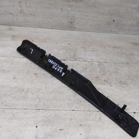 deflektor-obduva-salona-lobovogo-stekla-nissan-primera-p11-art-84274-big-0