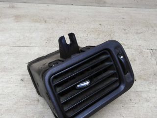 deflektor-obduva-salona-pravyi-nissan-primera-p11-art-84479