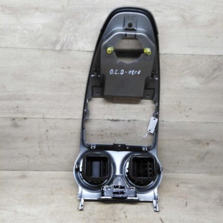 deflektor-obduva-salona-centralnyi-opel-corsa-d-deflektory-s-defektom-regulirovki-art-84837-big-1