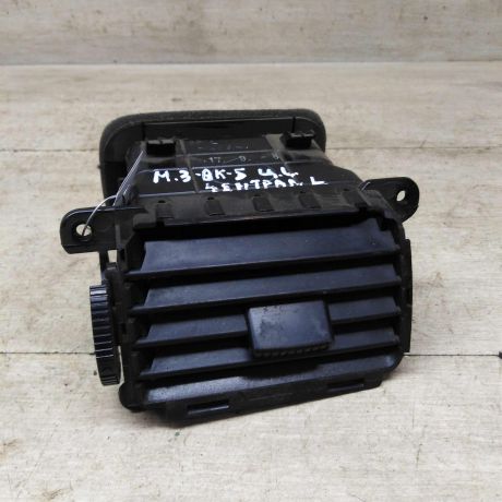 deflektor-obduva-salona-centralnyi-mazda-3-bk-art-85358-big-0