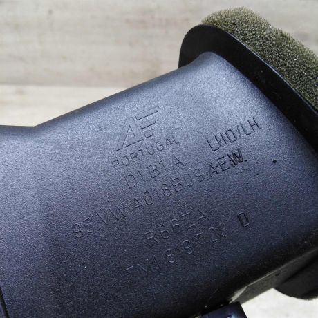 deflektor-obduva-salona-levyi-volkswagen-sharan-seat-alhambra-i-ford-galaxy-art-85644-big-1