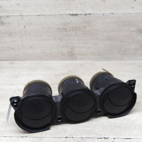 deflektor-obduva-salona-mazda-6-gg-centralnyi-art-85972-big-0