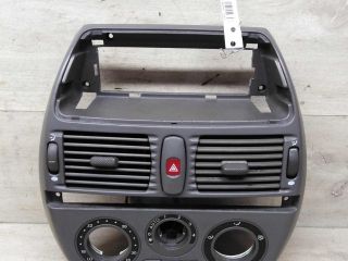 deflektor-obduva-salona-centralnyi-fiat-marea-art-86532