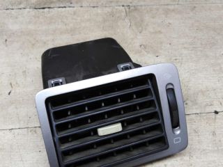 deflektor-obduva-salona-pravyi-peugeot-307-art-88166