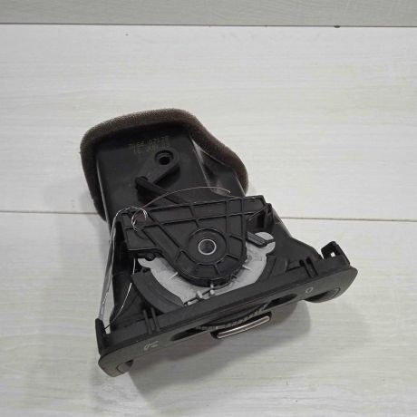 deflektor-obduva-salona-levyi-volkswagen-jetta-5-art-88198-big-3