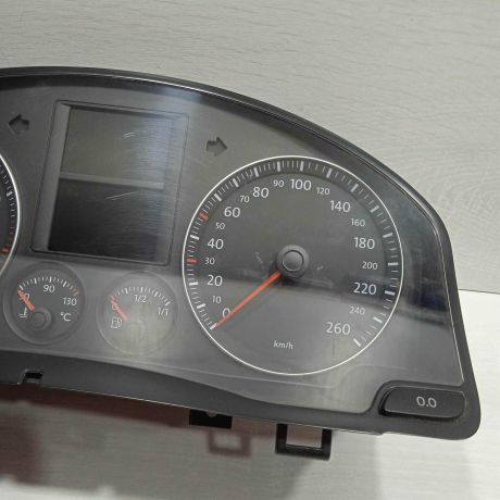 panel-priborov-shhitok-volkswagen-jetta-5-art-88223-big-7