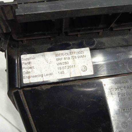 deflektor-obduva-salona-centralnyi-volkswagen-polo-5-art-88238-big-2