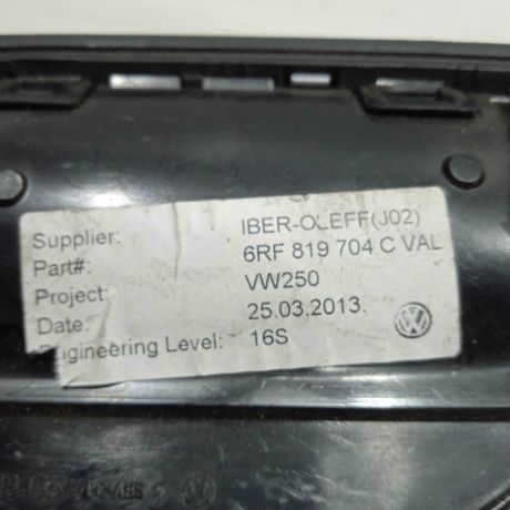 deflektor-obduva-salona-pravyi-volkswagen-polo-5-art-88262-big-1