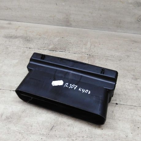 deflektor-obduva-salona-centralnyi-peugeot-307-art-88332-big-2