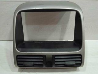 ramka-magnitoly-deflektor-obduva-salona-centralnyi-honda-cr-v-ii-art-88499