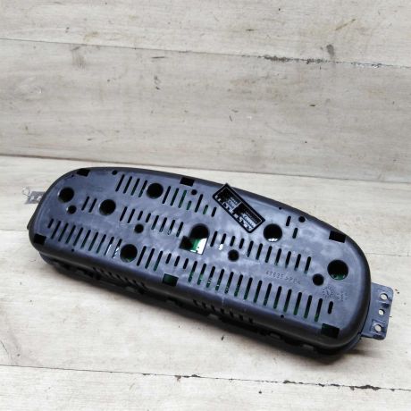 panel-priborov-shhitok-hyundai-elantra-iii-art-89299-big-1