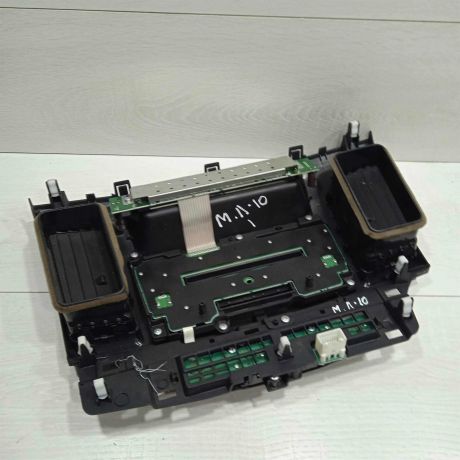 deflektor-obduva-salona-blok-upravleniia-peckoi-mitsubishi-lancer-x-art-89553-big-1